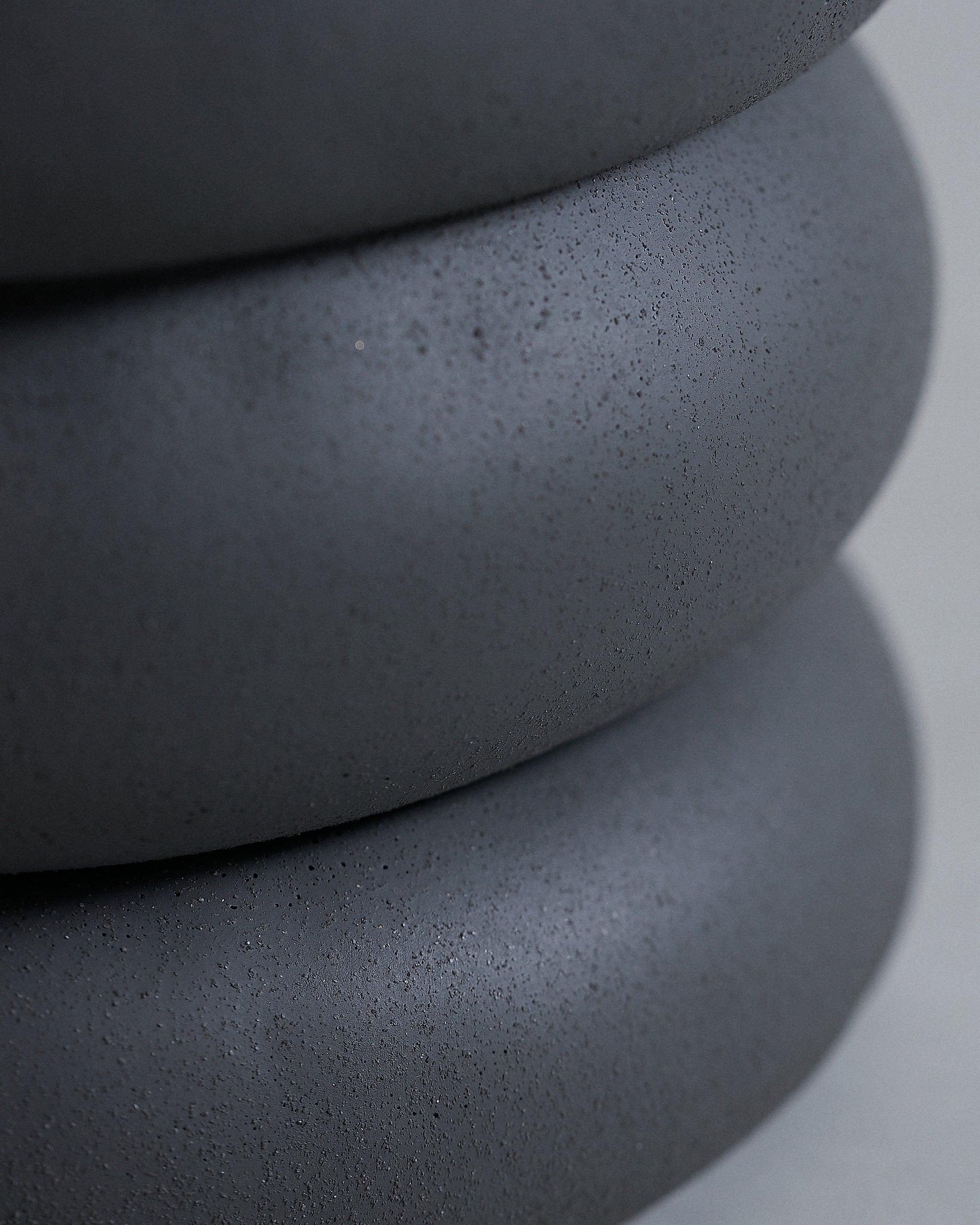 EmberMeyerPlanterPot_Closeup02_19