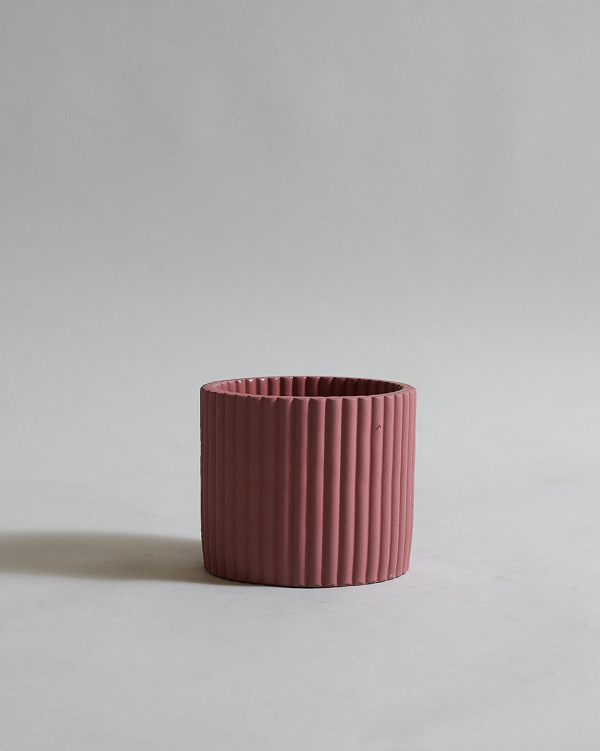 OldRedRunicPlanterPot_Single