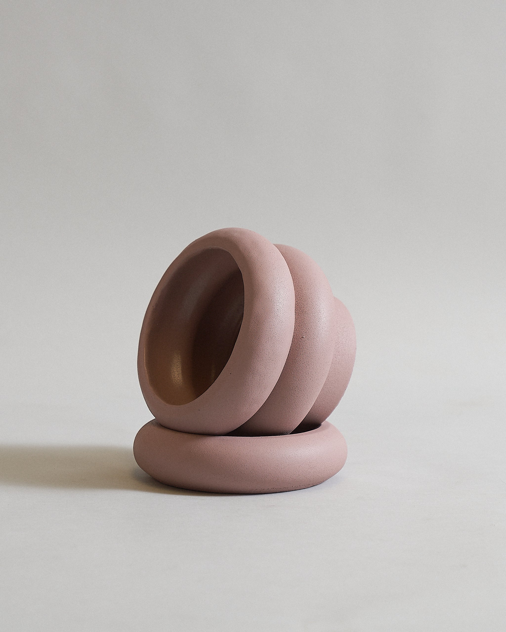 RosePinkMeyerPlanterPot_detached_17