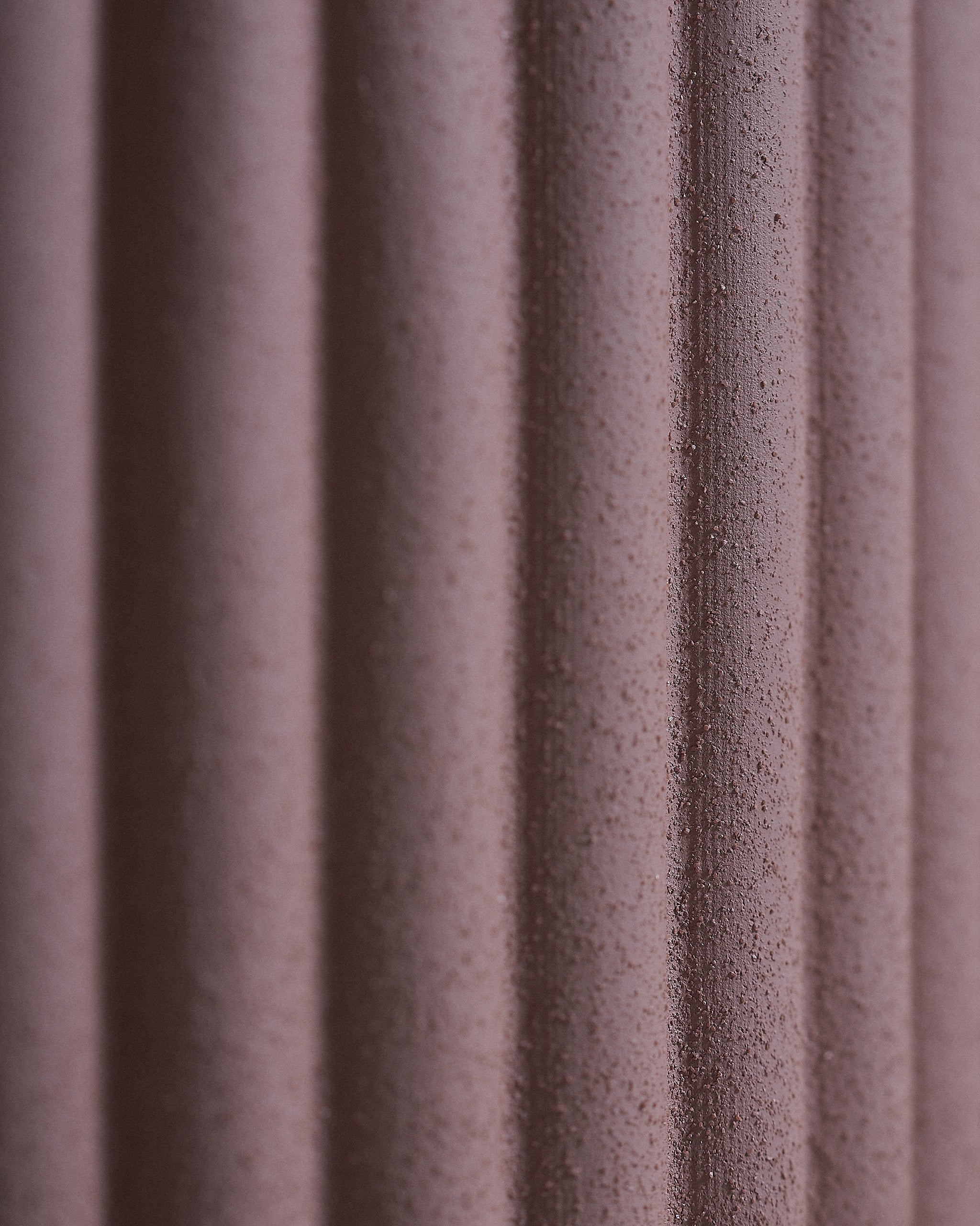 RosePinkRunicPlanterPot_Closeup02