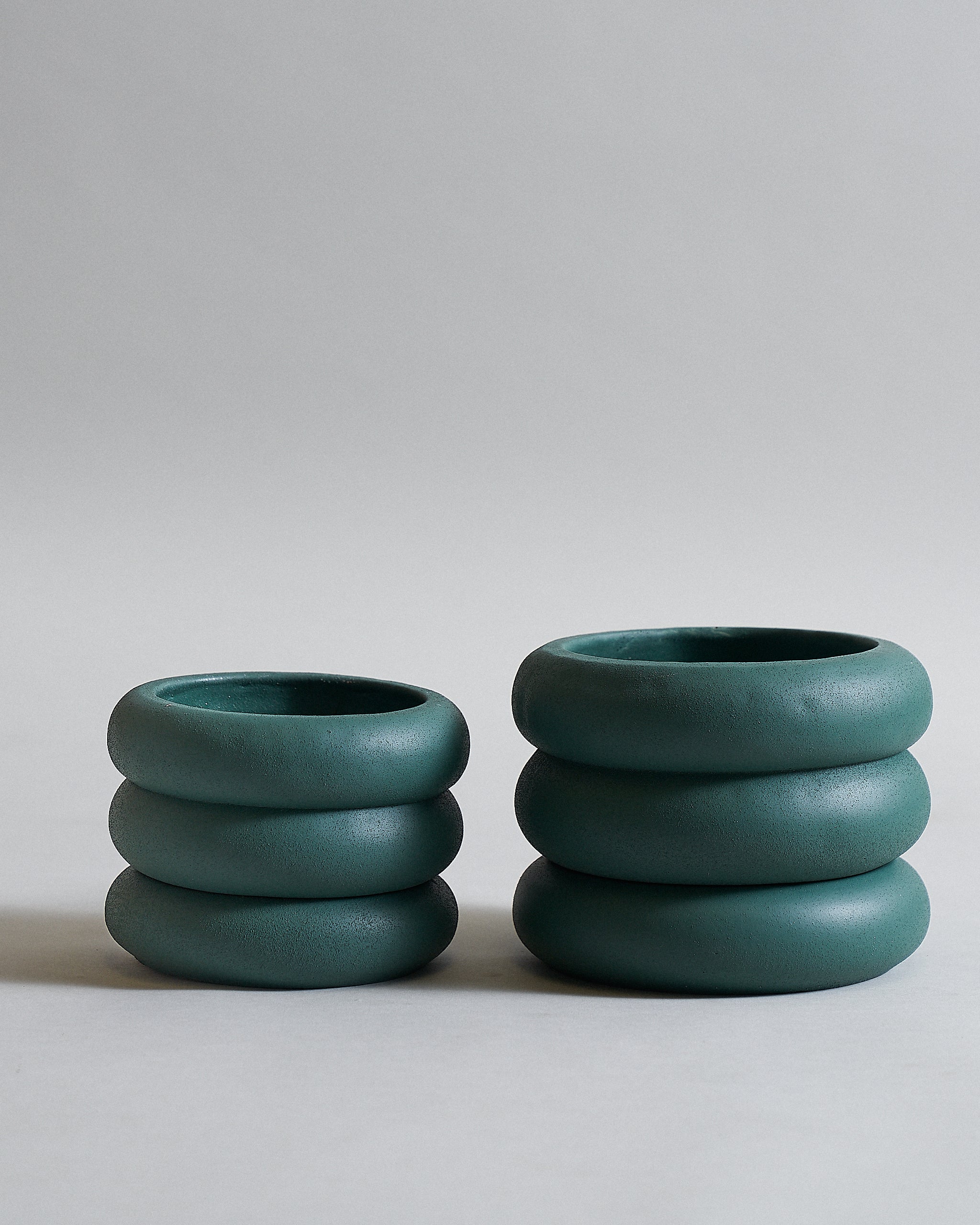 SlateGreenMeyerPlanterPot_Group_05