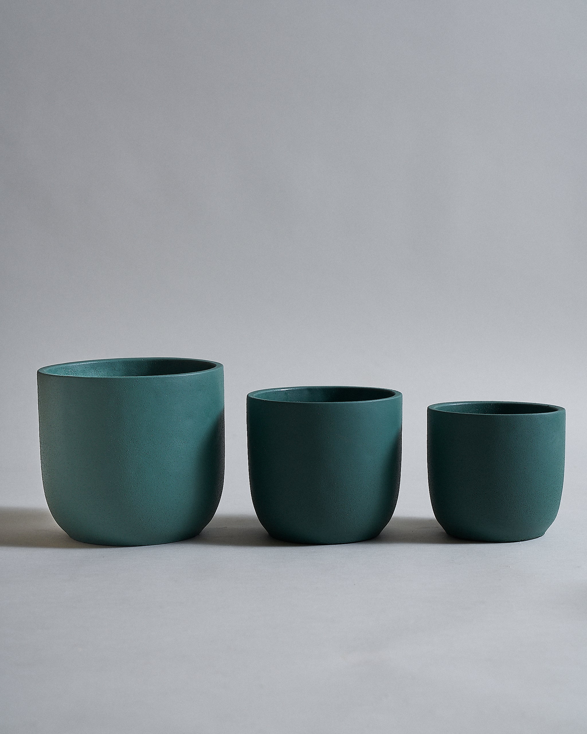 SlateGreenRounderPlanterPot_Group