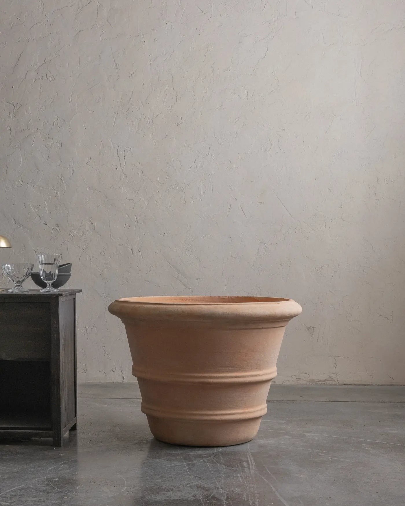 Terracotta-04-Planter-Only-Plntd-Lifestyle
