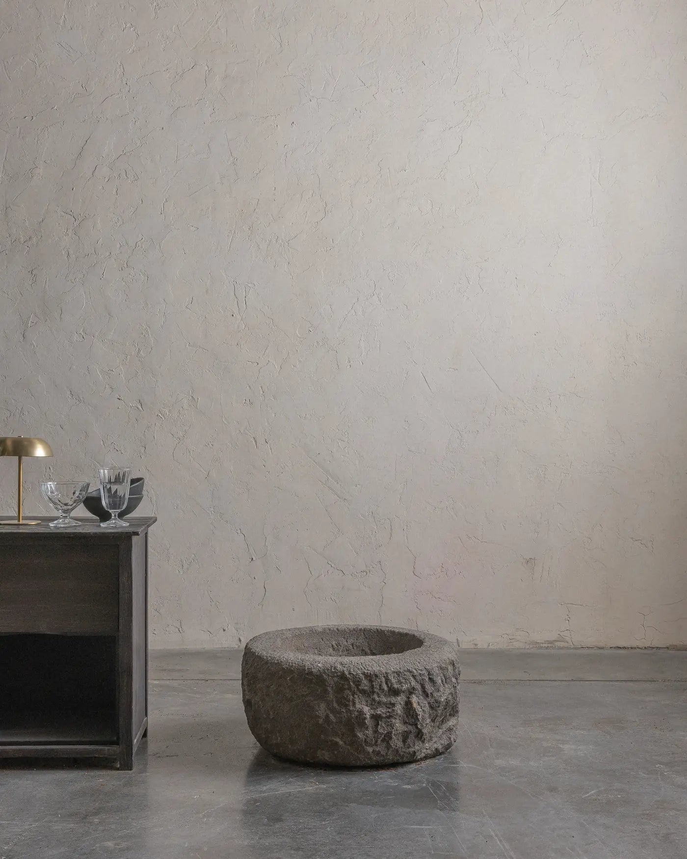 Andesite-10-Planter-Only-Plntd-Lifestyle-2